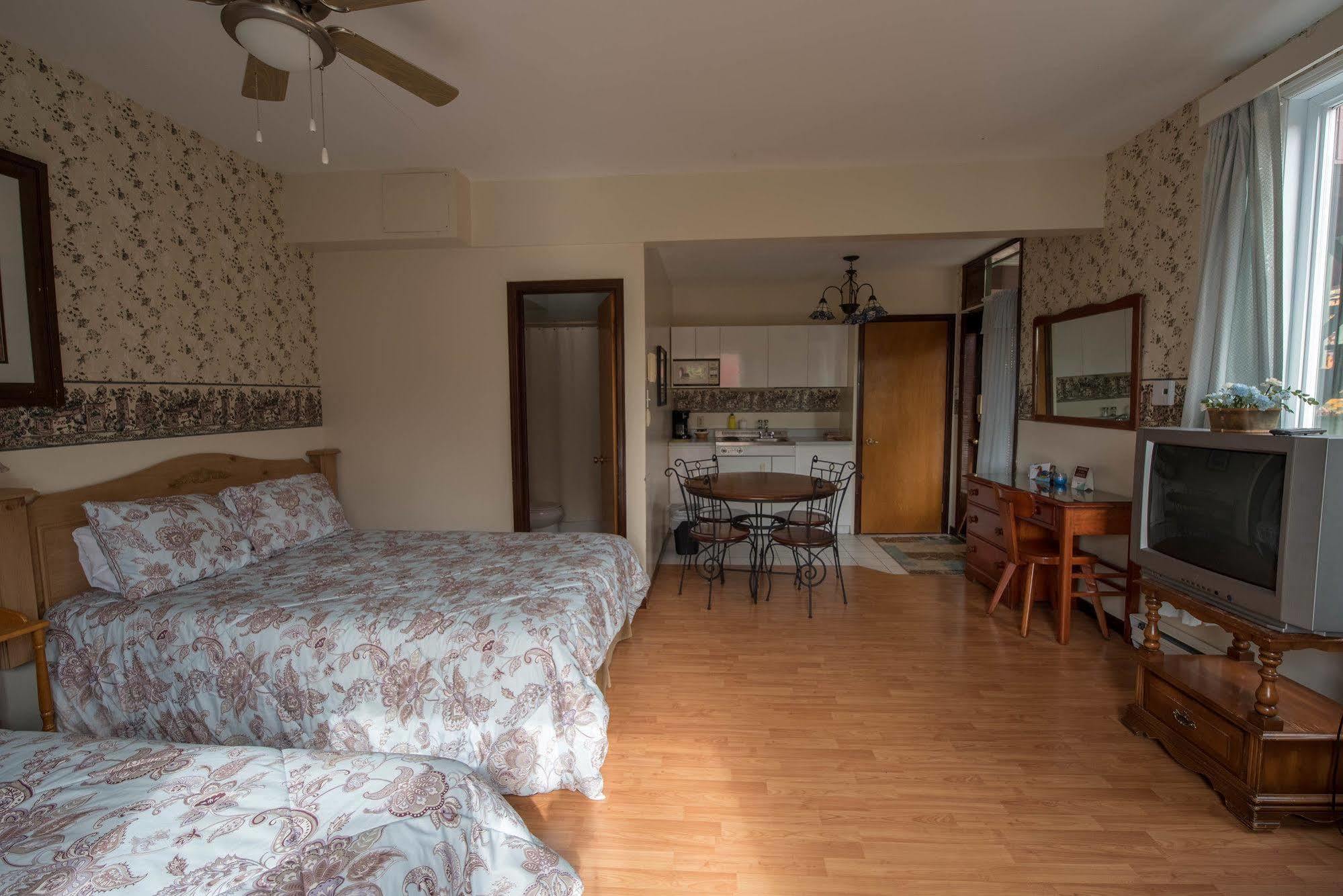 Nominingue Auberge Villa Bellerive מראה חיצוני תמונה