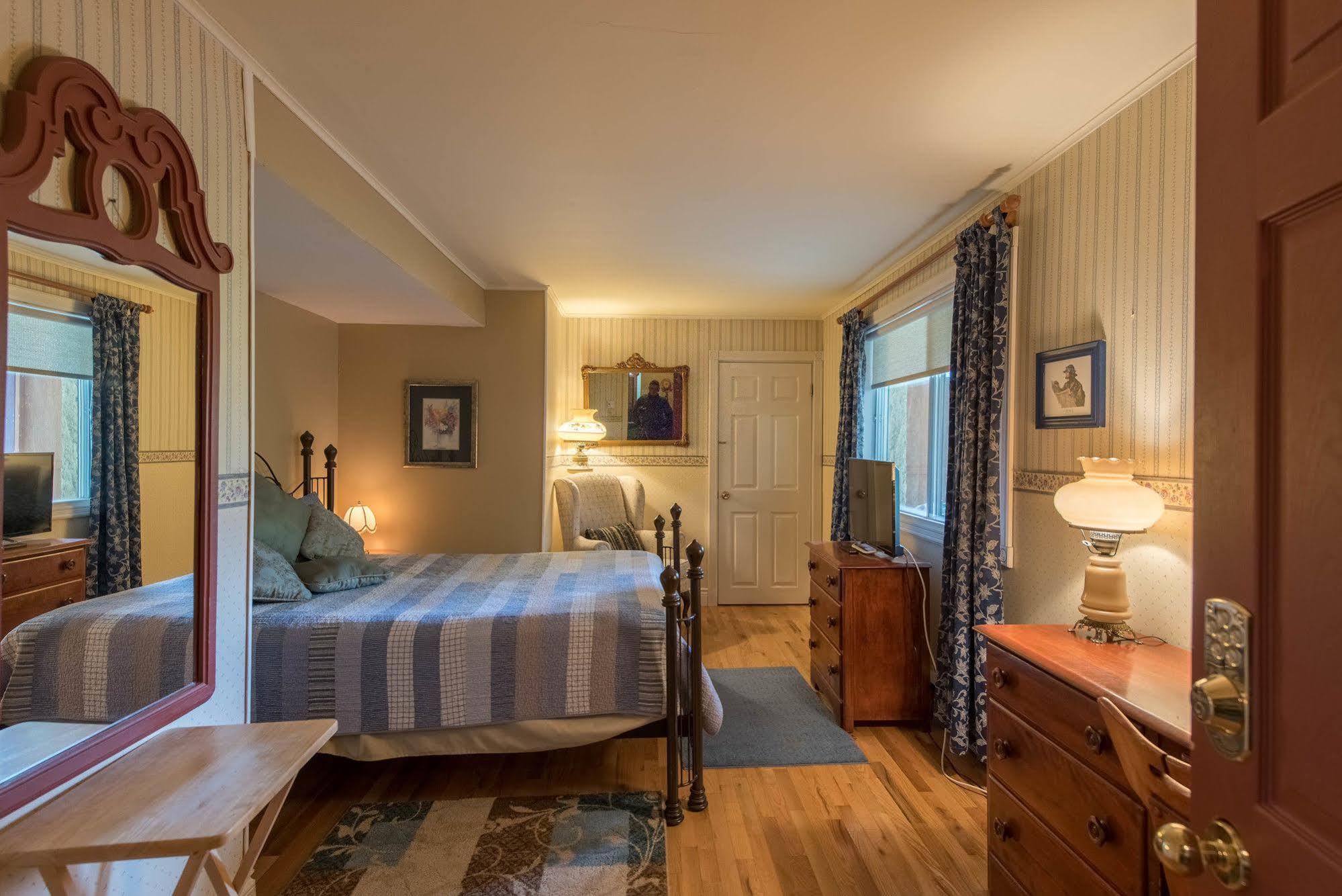 Nominingue Auberge Villa Bellerive מראה חיצוני תמונה
